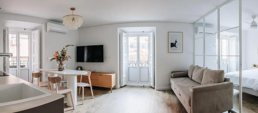 Beautiful Apartment In The Heart Of Madrid-1